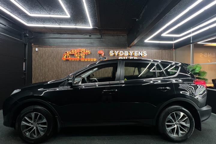 undefined Toyota RAV4 fra 2015