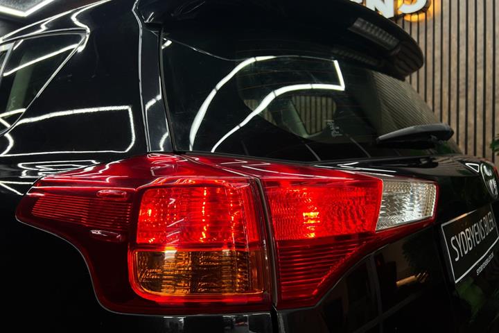 undefined Toyota RAV4 fra 2015