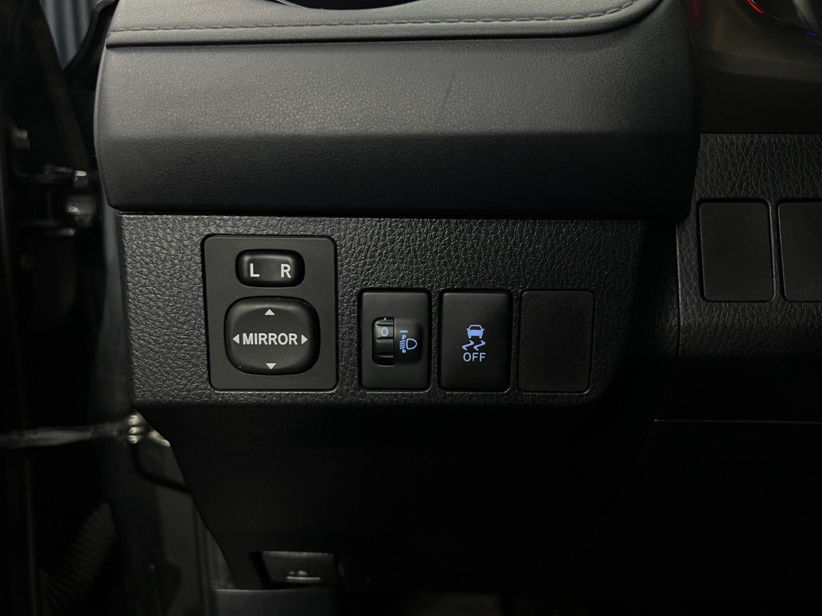 undefined Toyota RAV4 fra 2015