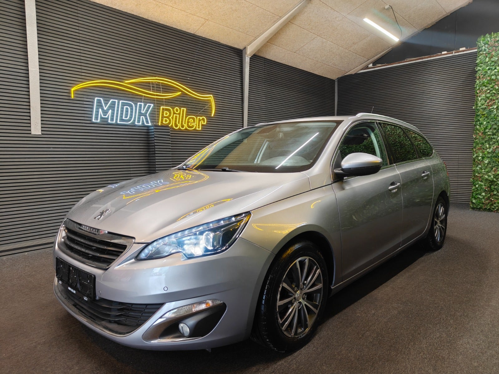 undefined Peugeot 308 fra 2017