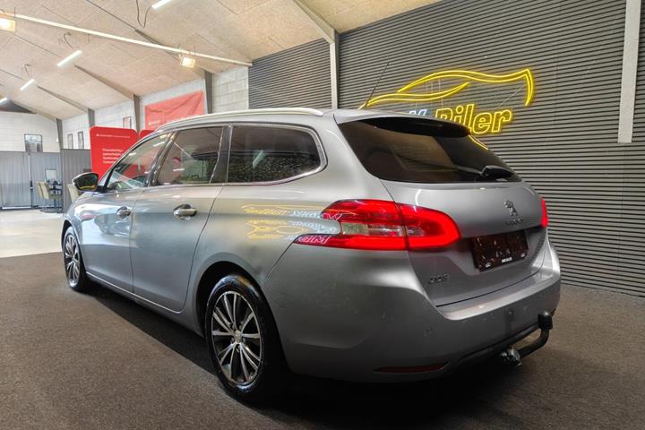 undefined Peugeot 308 fra 2017