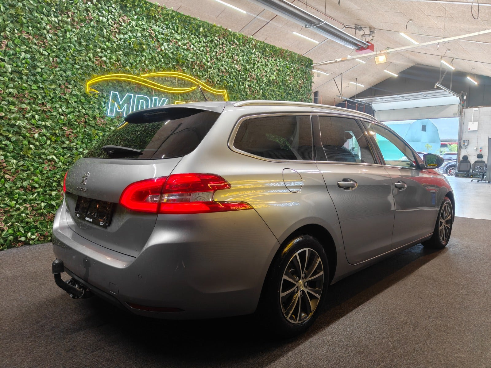 undefined Peugeot 308 fra 2017