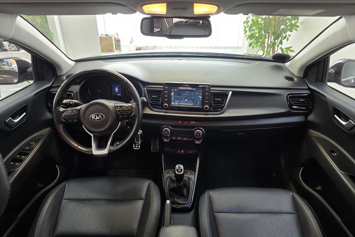 Brun Kia Rio fra 2017