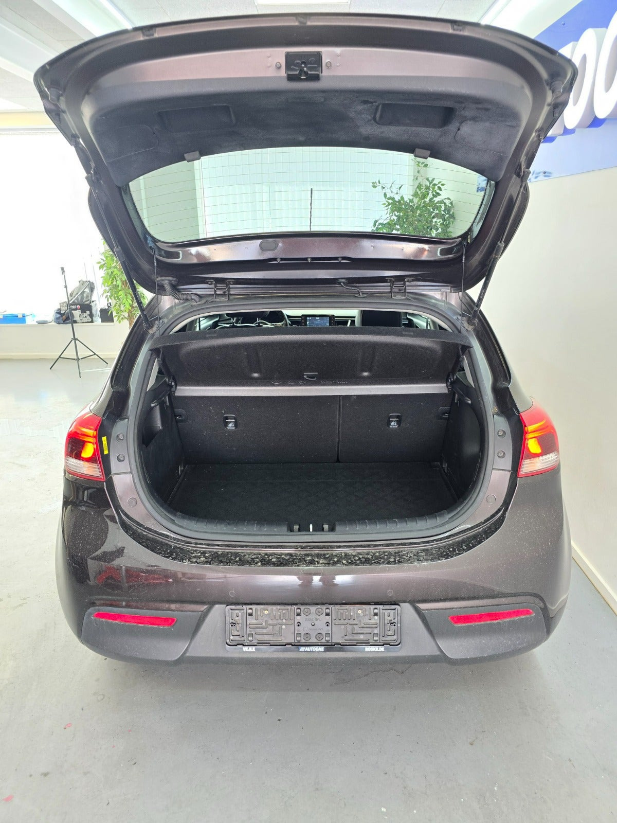 Brun Kia Rio fra 2017