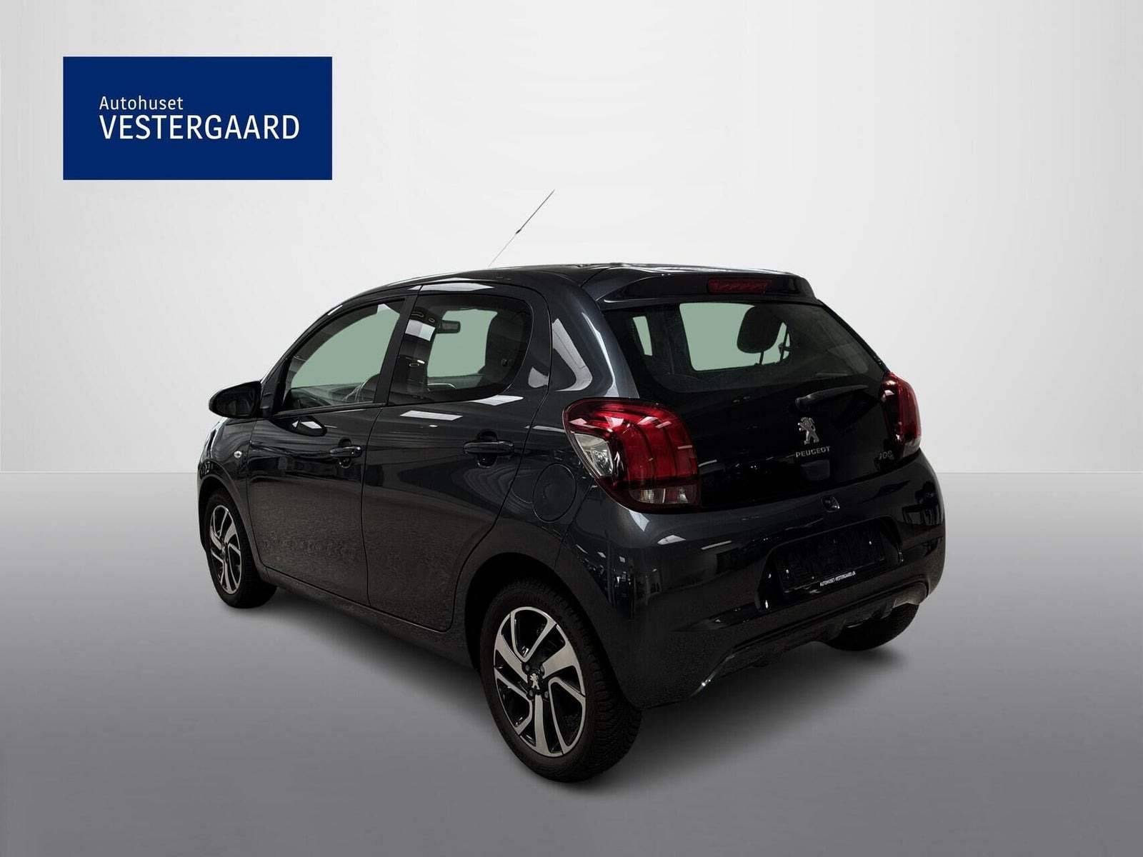 Sort Peugeot 108 fra 2020