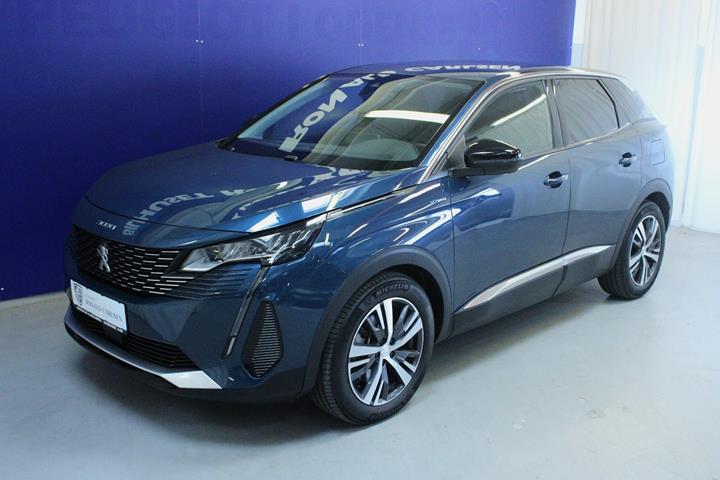 Blå Peugeot 3008 fra 2023