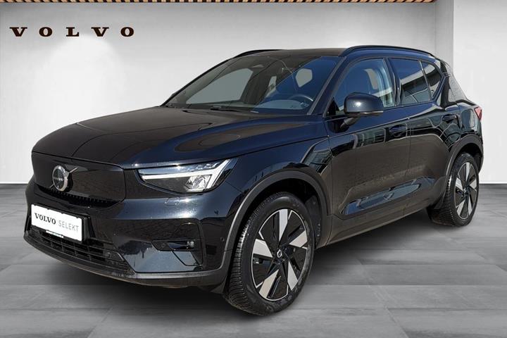 Sort Volvo XC40 fra 2024