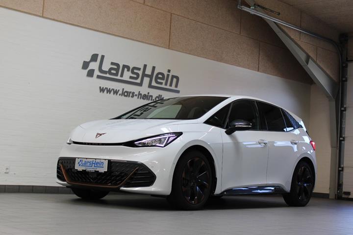 Hvid Cupra Born fra 2024