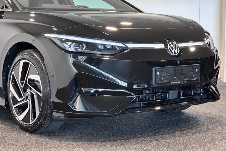 Sort VW ID.7 fra 2025