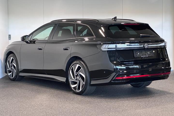 Sort VW ID.7 fra 2025