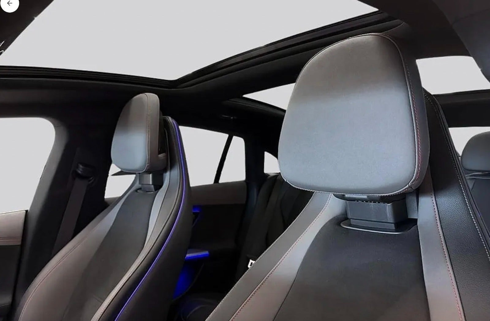 Sort Mercedes EQE350 fra 2025