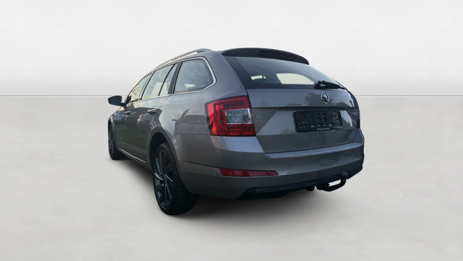 Grøn Skoda Octavia fra 2014