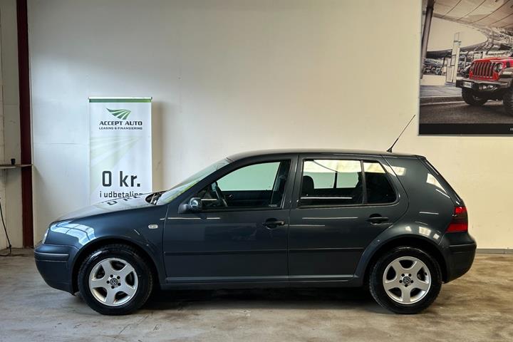 undefined VW Golf IV fra 2001 set udefra