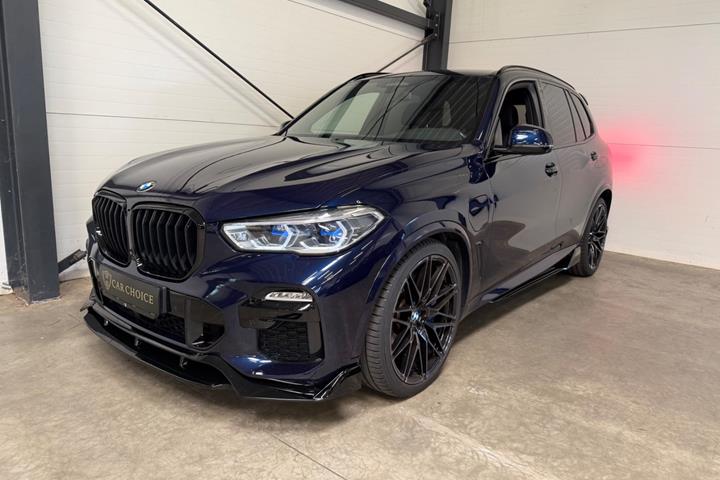 undefined BMW X5 fra 2021