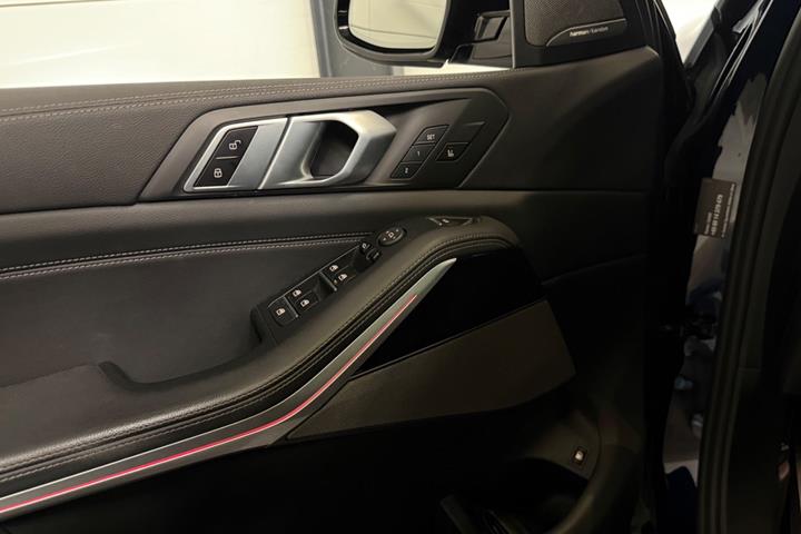 undefined BMW X5 fra 2021