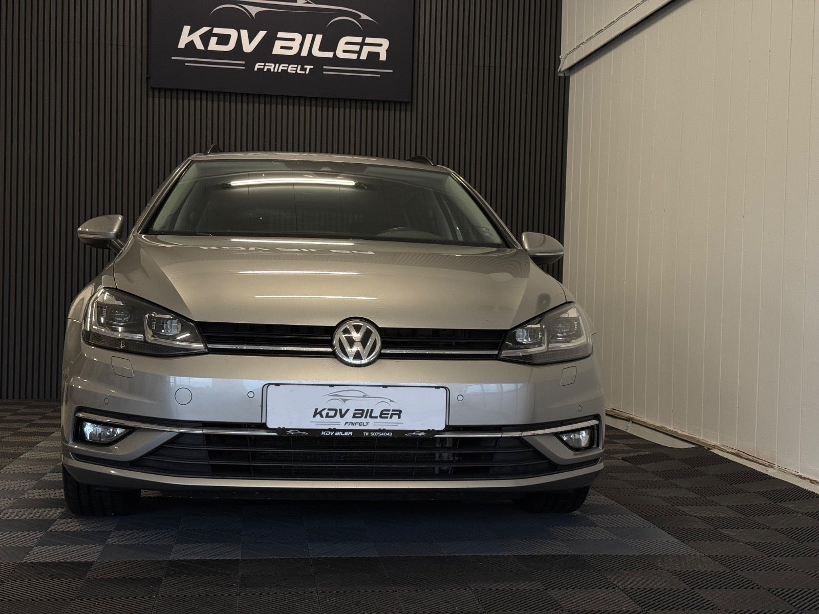 Sølv VW Golf VII fra 2018