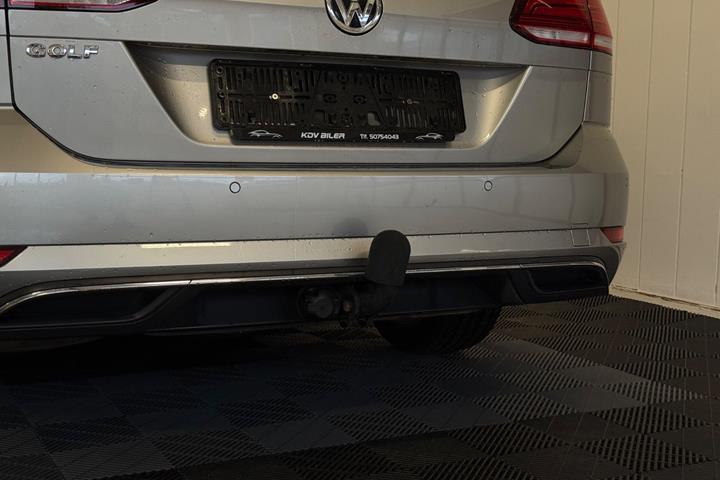 Sølv VW Golf VII fra 2018