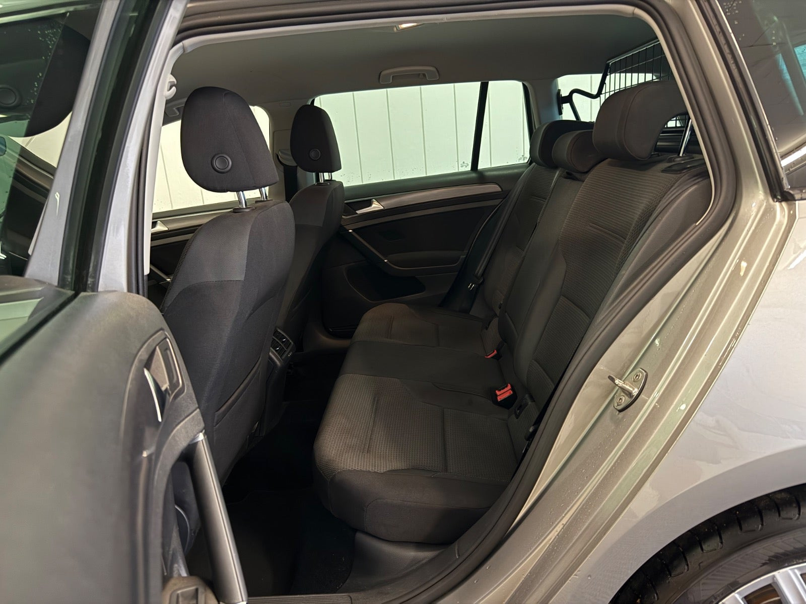 Sølv VW Golf VII fra 2018