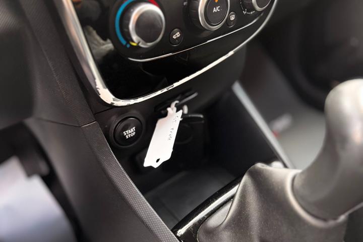 Hvid Renault Clio IV fra 2015