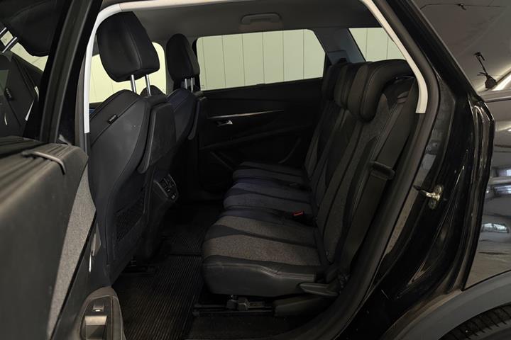 undefined Peugeot 5008 fra 2018