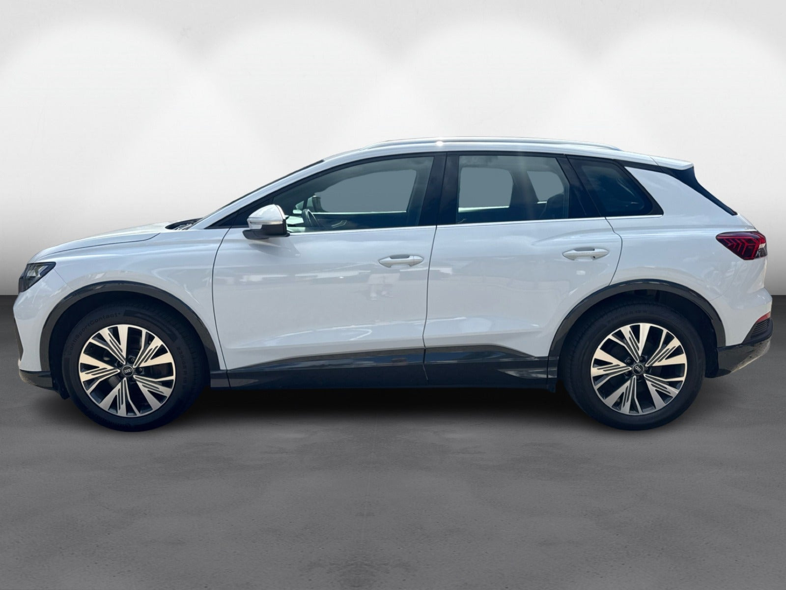 Hvid Audi Q4 e-tron fra 2022