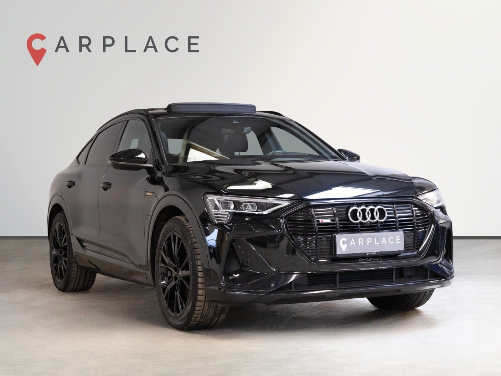 Sort Audi e-tron fra 2020