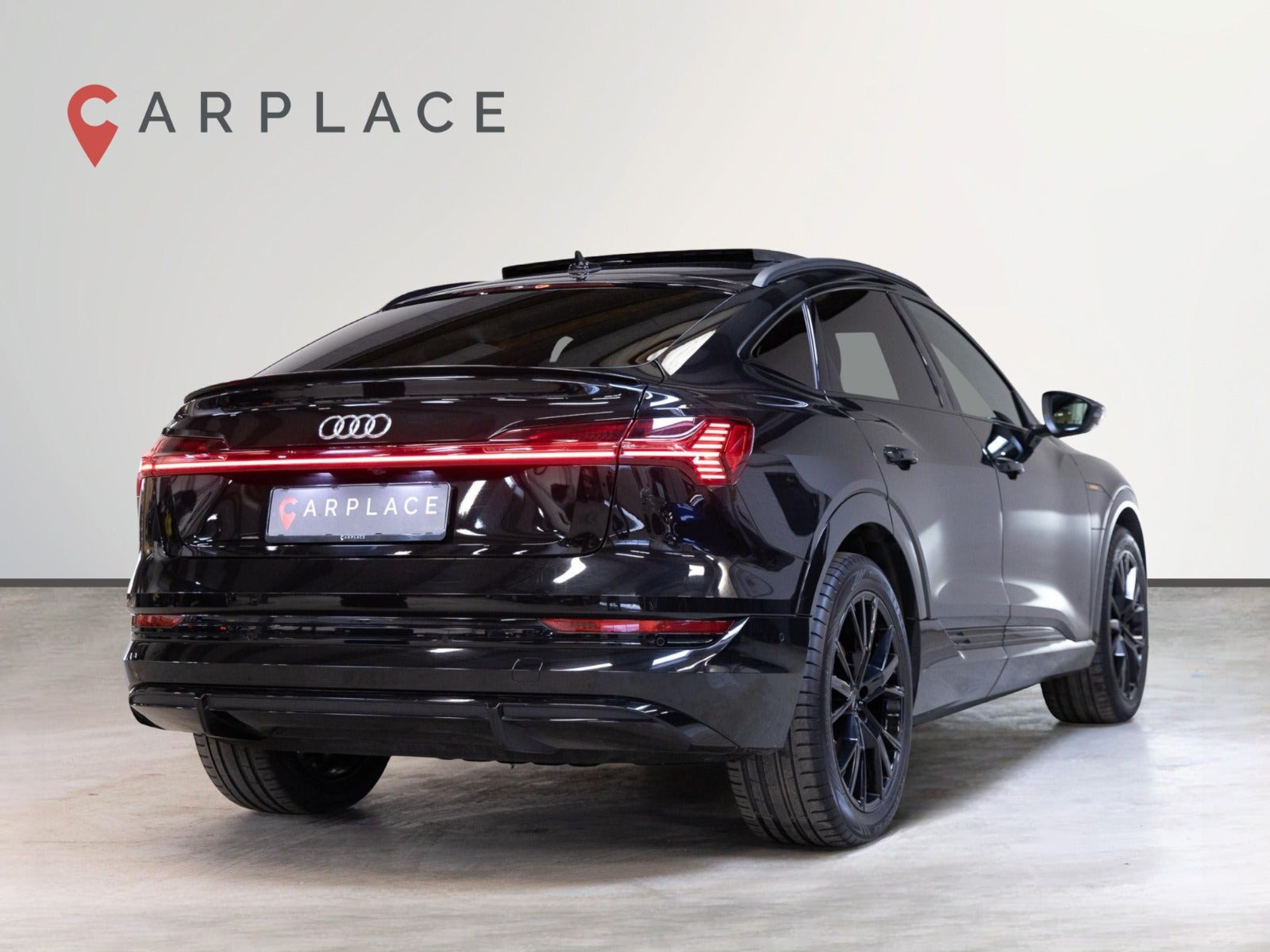 Sort Audi e-tron fra 2020