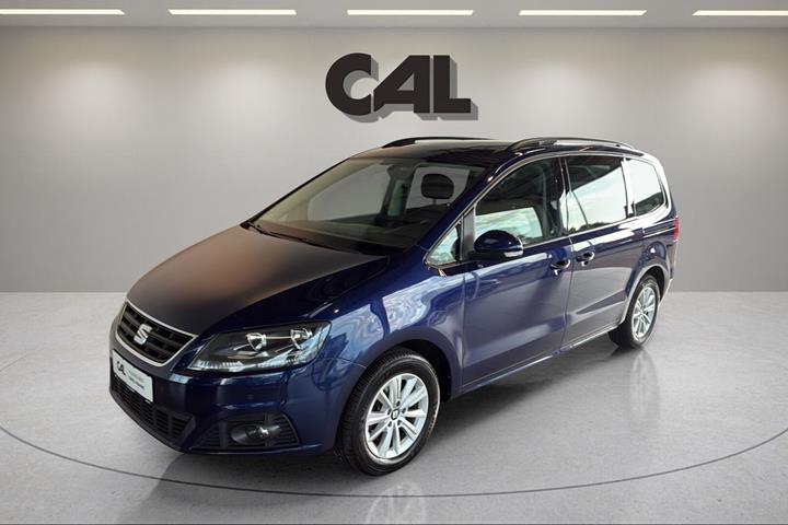 Blå Seat Alhambra fra 2018 set udefra
