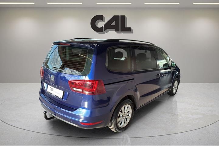 Blå Seat Alhambra fra 2018