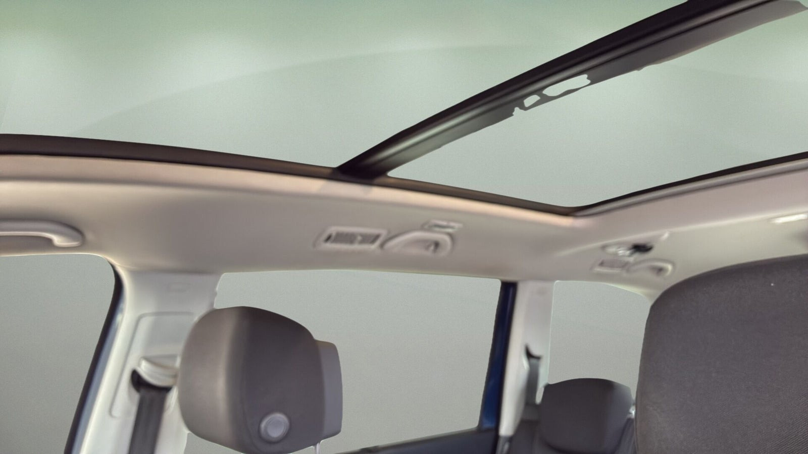 Blå Seat Alhambra fra 2018