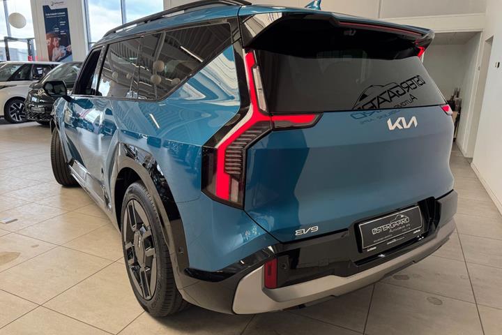 Blå Kia EV9 fra 2026