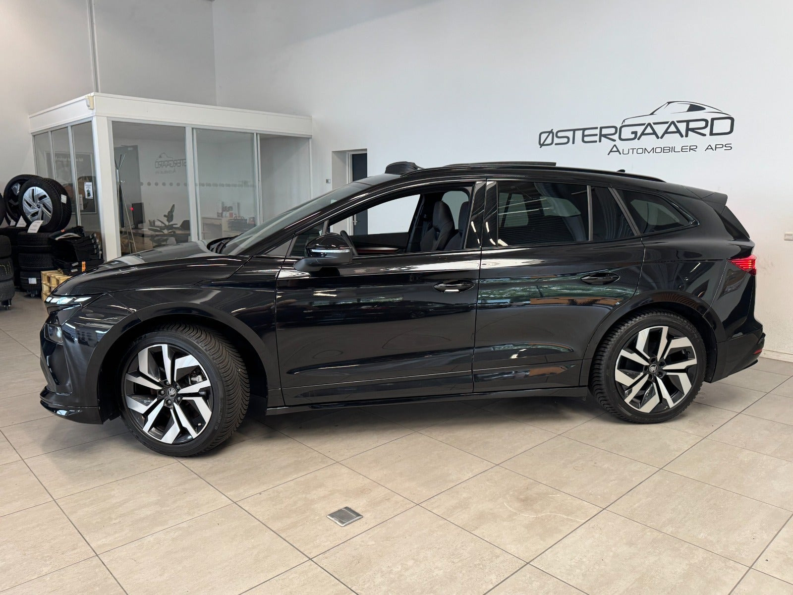 Sort Skoda Enyaq fra 2026