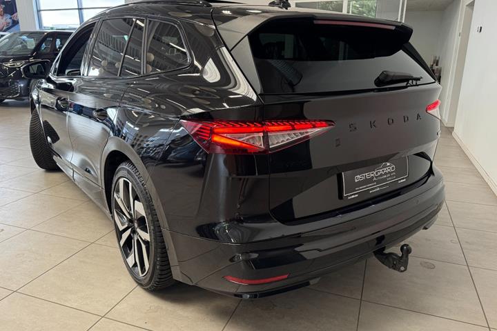 Sort Skoda Enyaq fra 2026