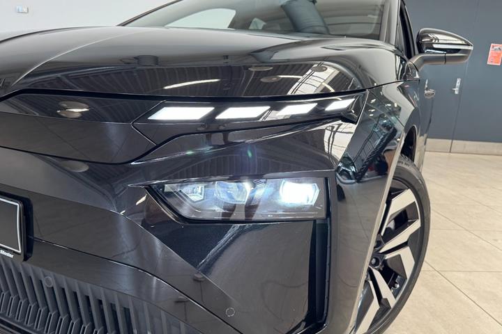 Sort Skoda Enyaq fra 2026