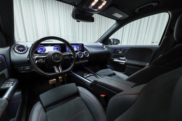 Sort Mercedes EQA250+ fra 2026