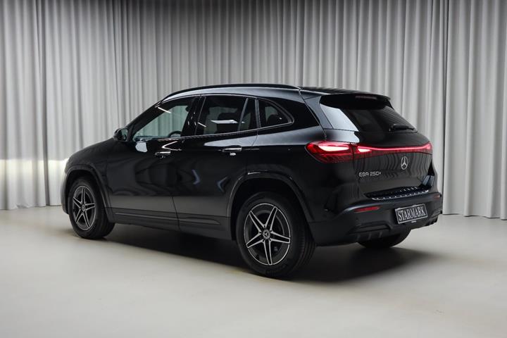 Sort Mercedes EQA250+ fra 2026