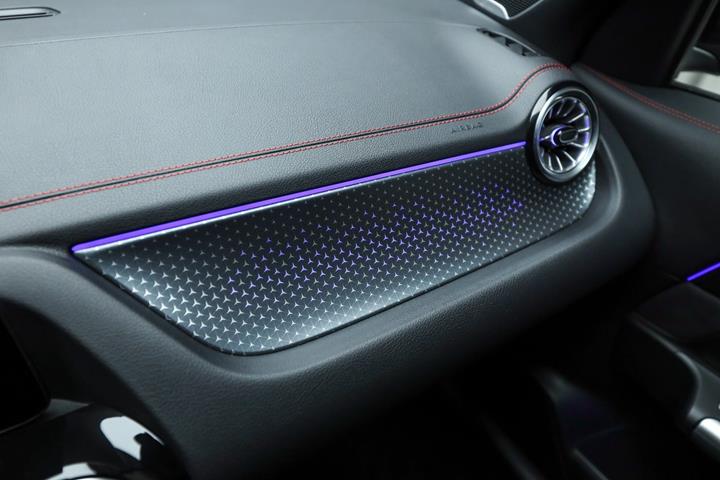 Sort Mercedes EQA250+ fra 2026