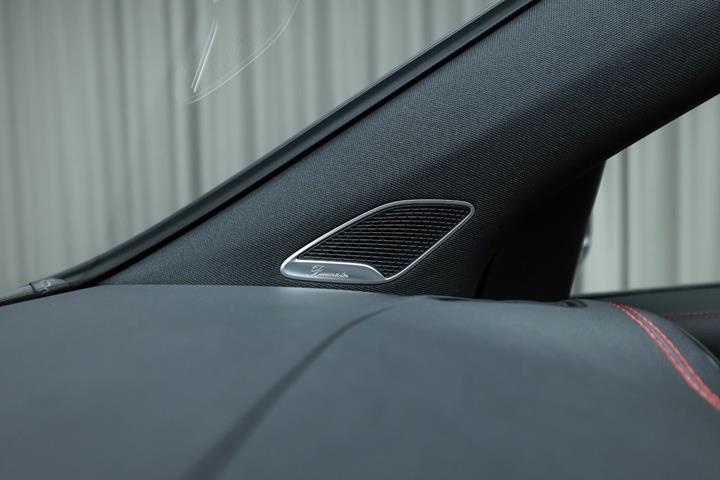 Sort Mercedes EQA250+ fra 2026