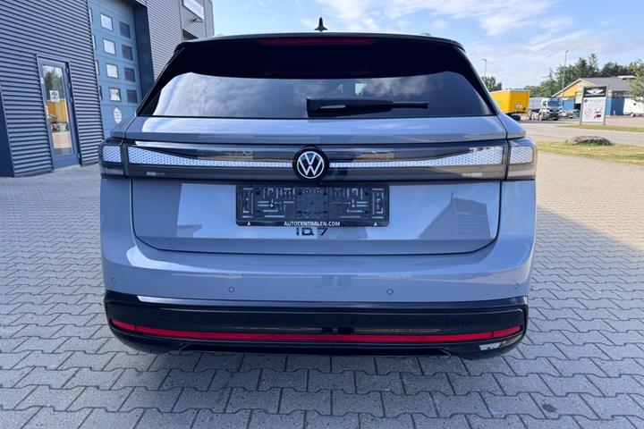 undefined VW ID.7 fra 2025