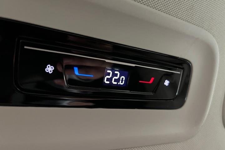Sølv VW ID.Buzz fra 2026