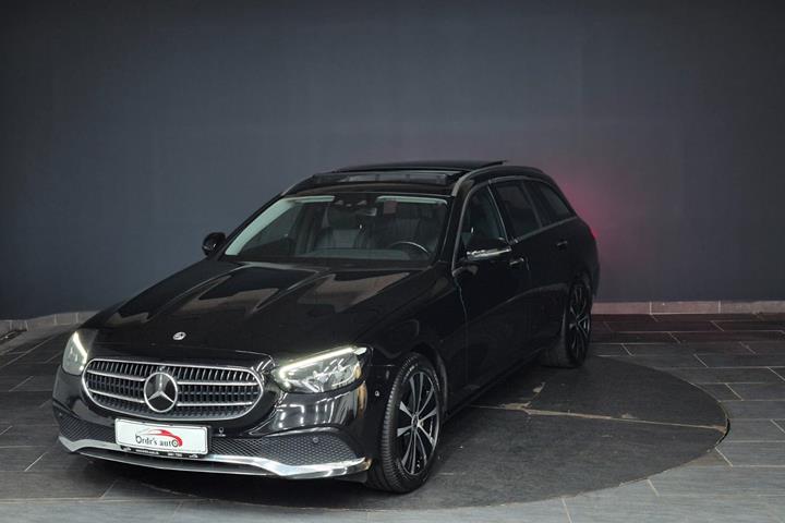Sort Mercedes E300 e fra 2022