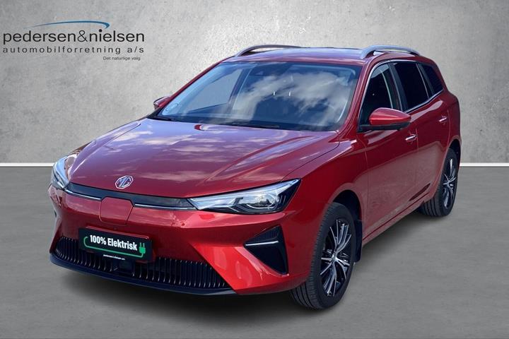 Rød MG MG5 Electric fra 2023