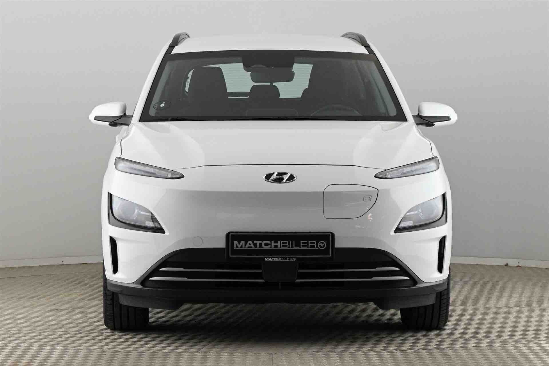 Hvid Hyundai Kona fra 2023