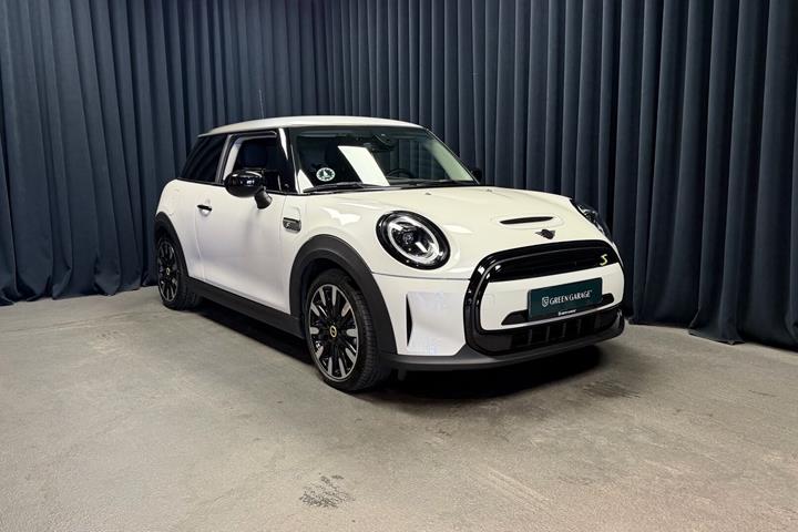 Hvid Mini Cooper fra 2023