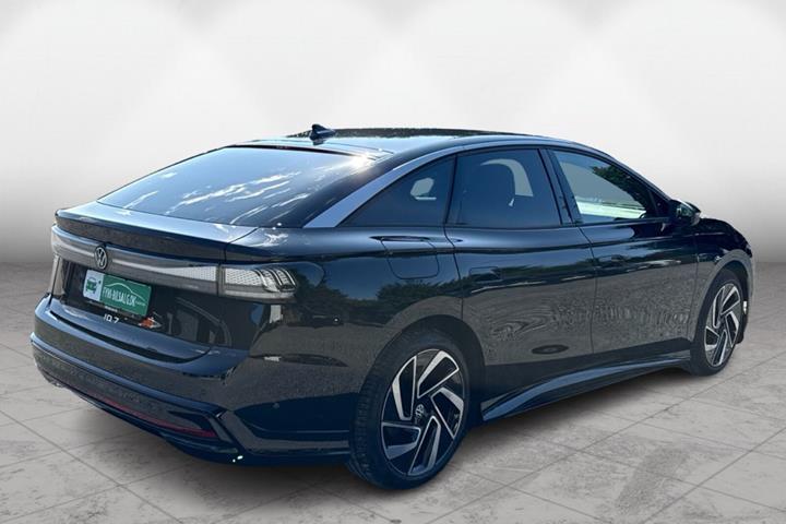Sort VW ID.7 fra 2025