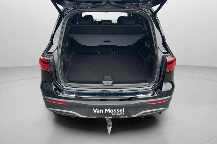 Sort Mercedes EQB 250+ fra 2025