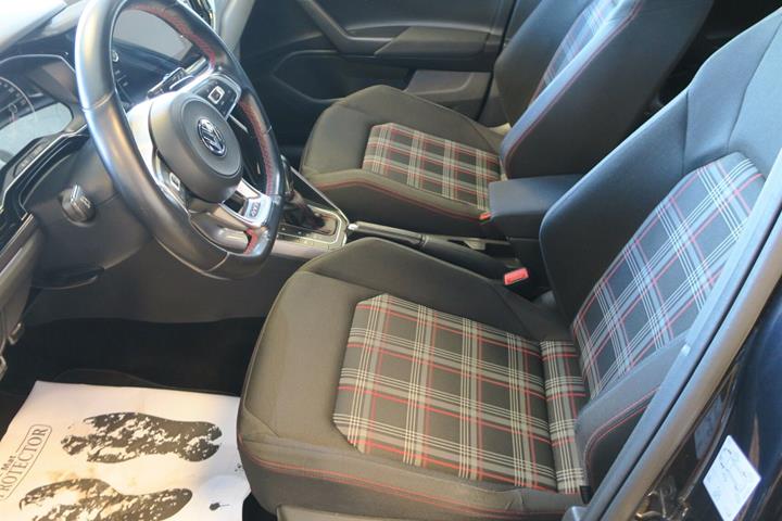 Sort VW Polo fra 2018