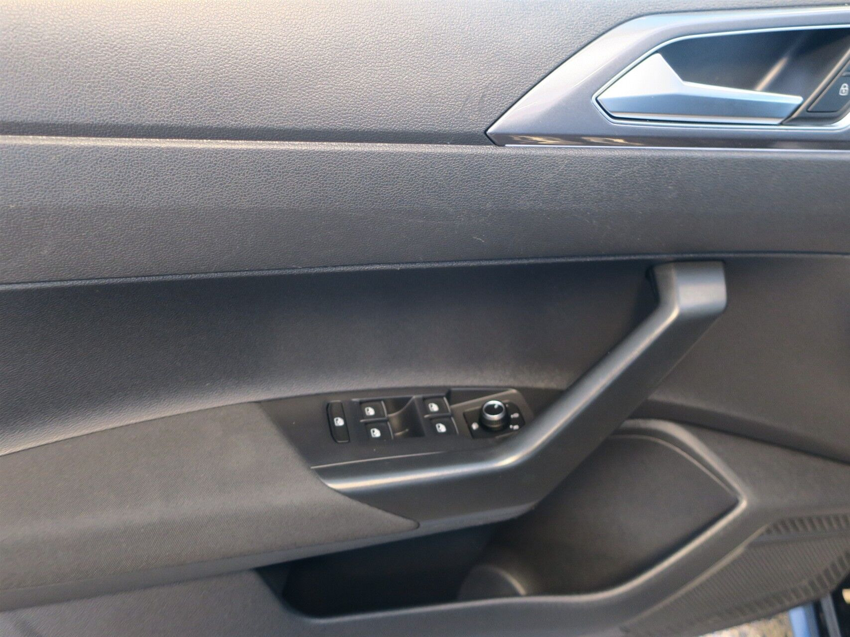 Sort VW Polo fra 2018