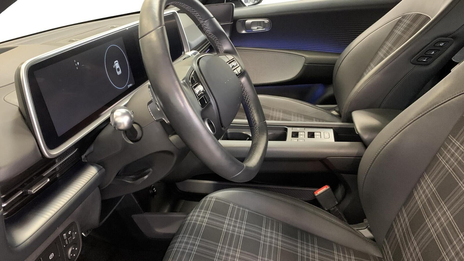 Sort Hyundai Ioniq 6 fra 2023