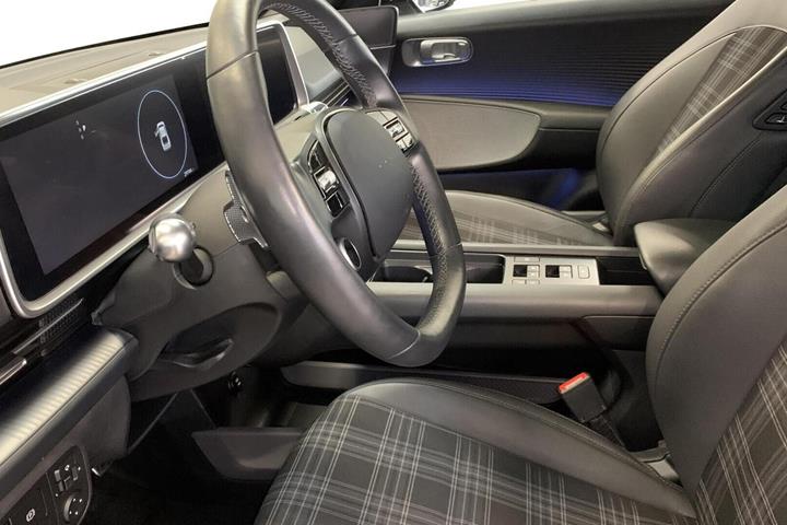 Sort Hyundai Ioniq 6 fra 2023